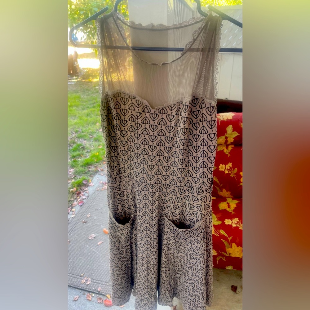 Effie's Heart Skater Dress Womens Size Medium Lace Trim Front Pockets Geo Print